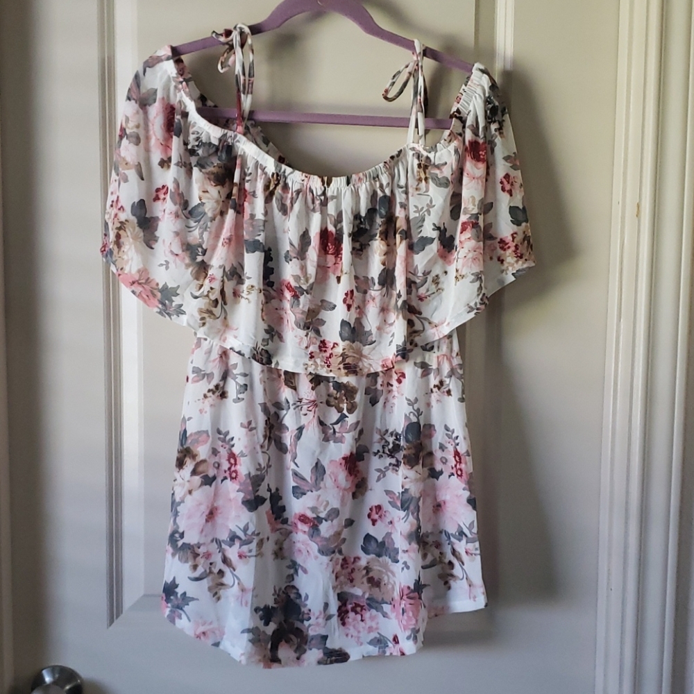 Maternity shirt